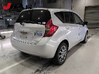 Цена авто Nissan Note с аукционов Японии, номер кузова NE12, пробег 200 000, оценка 6