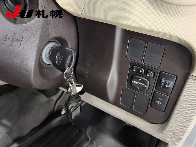 Daihatsu Boon  с аукциона в Японии