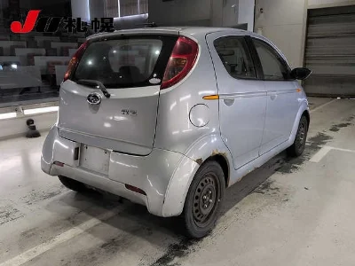 SUBARU R2