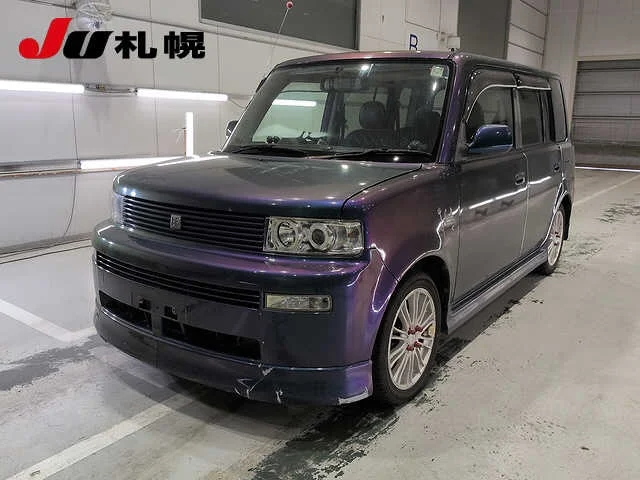 Toyota bB  с аукциона в Японии