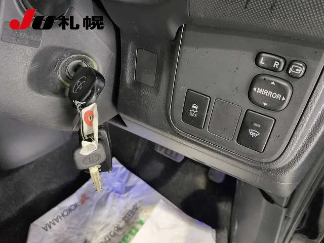 Toyota Wish  с аукциона в Японии
