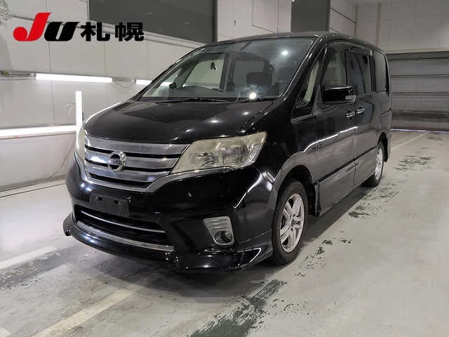 Nissan Serena  с аукциона в Японии