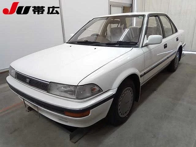 Toyota Corolla  с аукциона в Японии