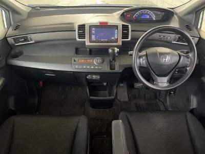 Honda Freed Spike
