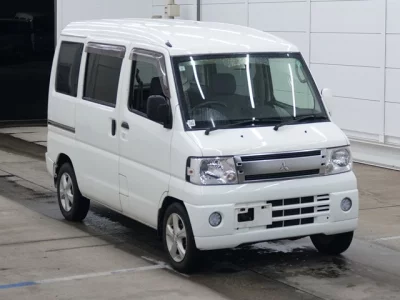 Mitsubishi Minicab