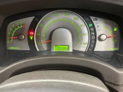 Toyota Isis