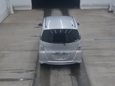 Honda Freed Spike