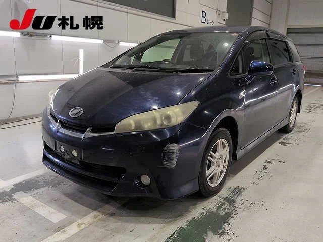 Toyota Wish  с аукциона в Японии