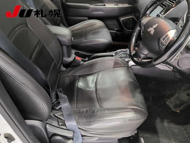Mitsubishi RVR  с аукциона в Японии