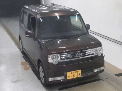 Toyota Pixis Space