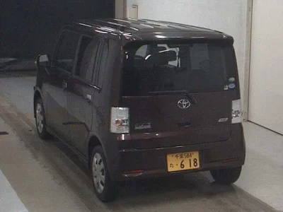 Toyota Pixis Space