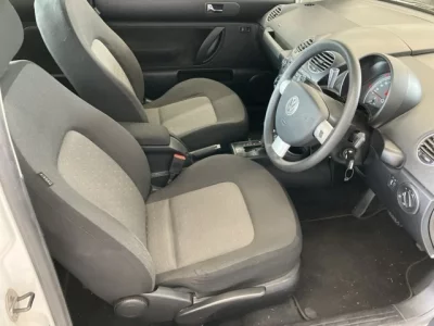 Volkswagen New Beetle