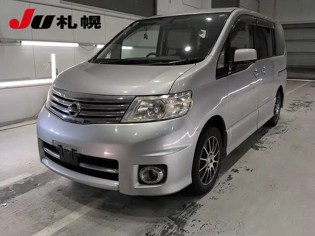 Nissan Serena  с аукциона в Японии