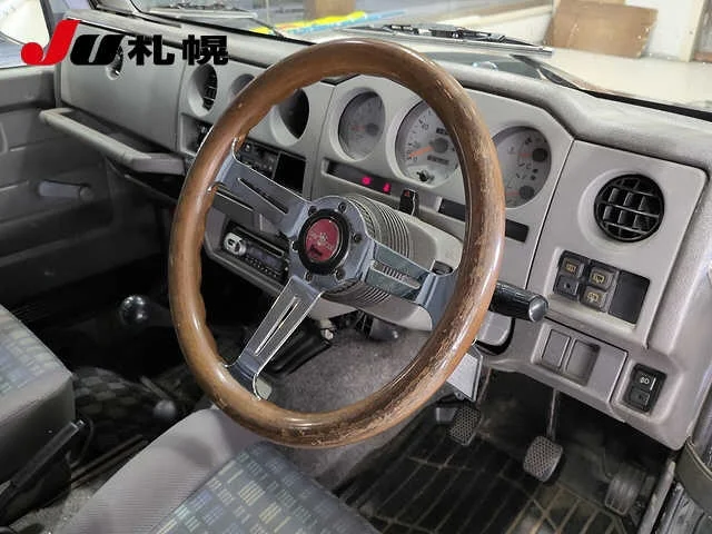 Suzuki Jimny  с аукциона в Японии