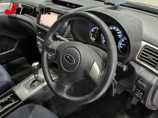 Subaru Exiga  с аукциона в Японии