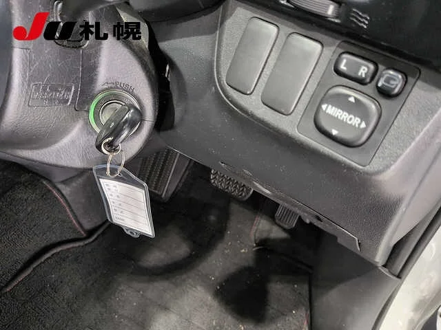 Toyota Wish  с аукциона в Японии