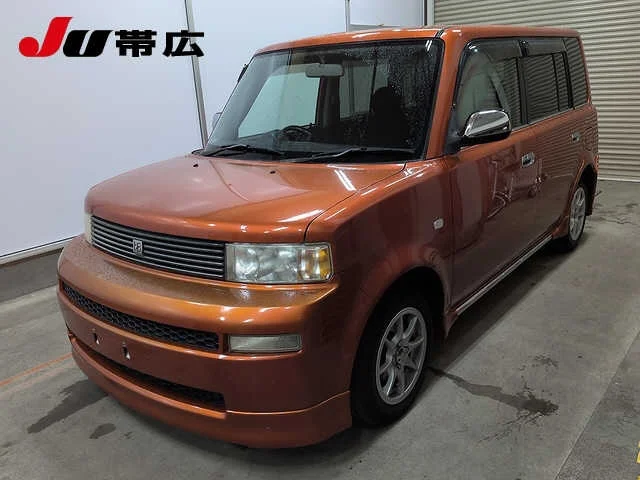 Toyota bB  с аукциона в Японии