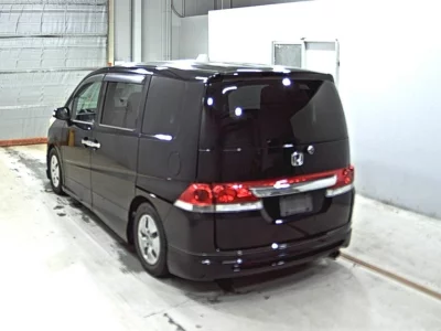 Статистика аукционов Honda Stepwgn