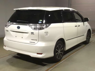 Toyota Estima Hybrid