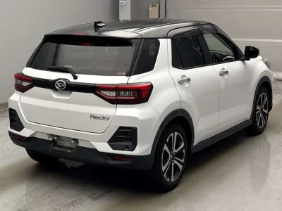 DAIHATSU ROCKY
