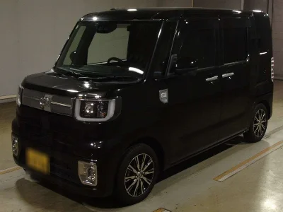 Toyota Pixis Mega