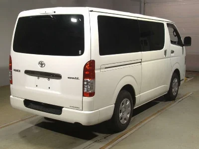 Toyota HiAce Van
