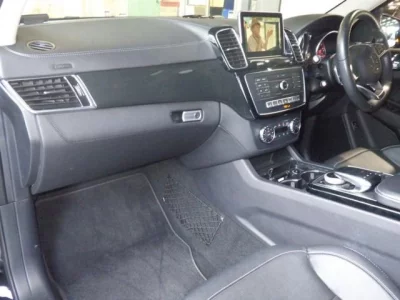 Mercedes-Benz M-class