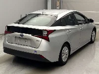 Цена авто Toyota Prius с аукционов Японии, номер кузова ZVW51, пробег 102 000, оценка 4