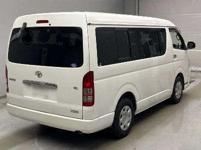 Toyota HIACE WAGON