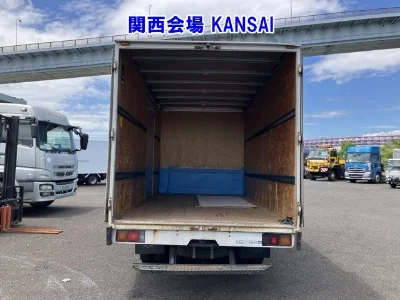 Mitsubishi Fuso Canter