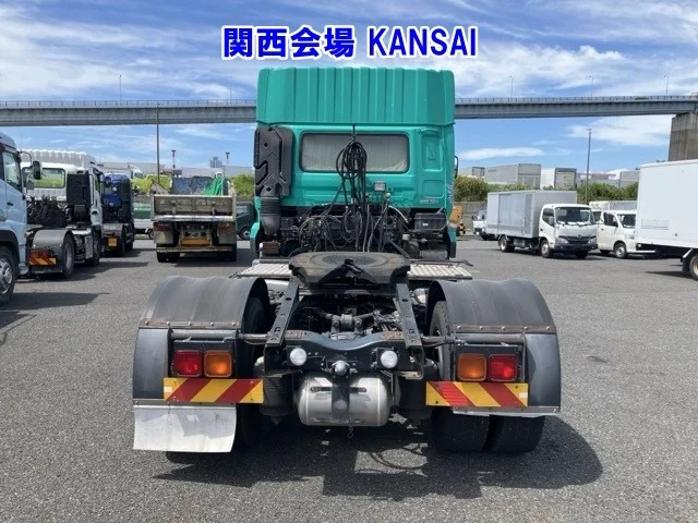 NISSAN DIESEL (UD) QUON  с аукциона в Японии