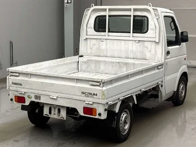 Mazda Scrum Truck