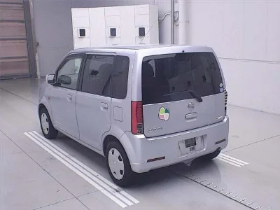 Nissan Otti