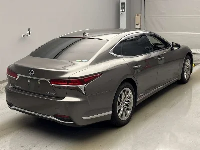 Lexus LS500h