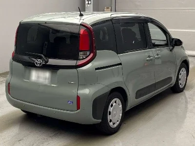 Toyota Sienta