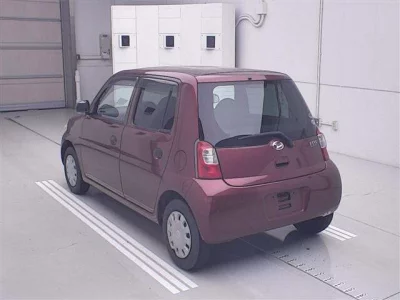 Daihatsu Esse