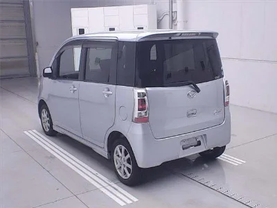 Daihatsu Tanto Exe