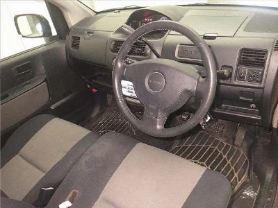 Nissan Otti