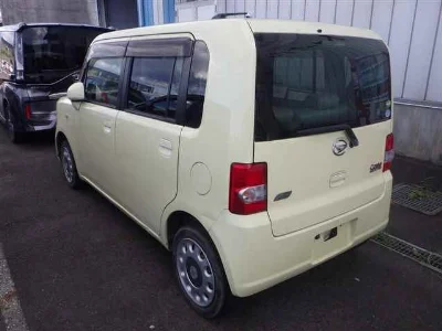 Daihatsu Move Conte