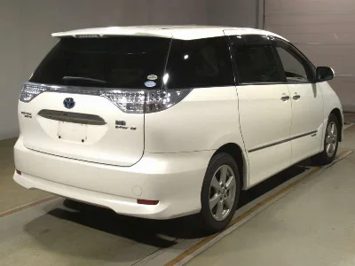 Toyota Estima Hybrid