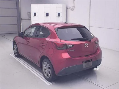 Статистика аукционов Mazda Demio