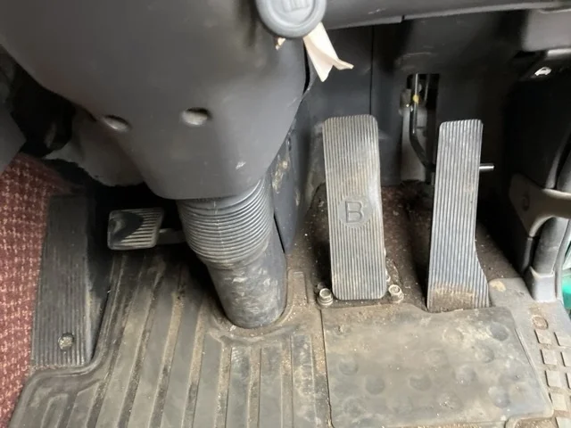 NISSAN DIESEL (UD) QUON  с аукциона в Японии
