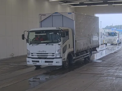 Isuzu Forward