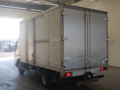 Mitsubishi Fuso Canter