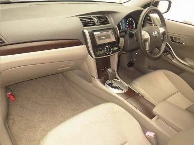 Toyota Premio