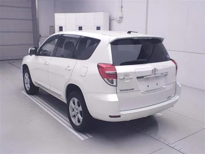 Toyota Vanguard