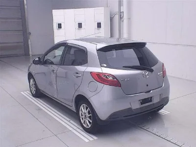 Статистика аукционов Mazda Demio