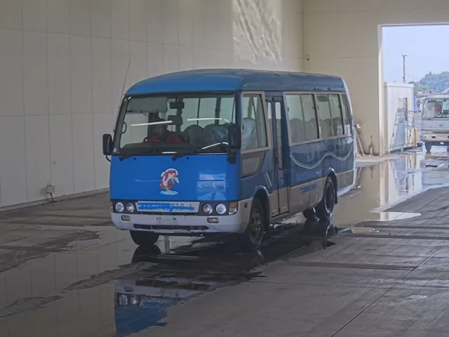 Mitsubishi FUSO ROSA  с аукциона в Японии