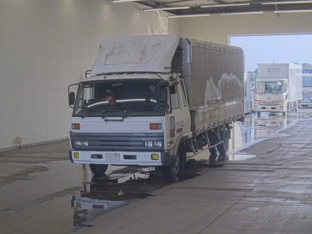 NISSAN DIESEL (UD) CONDOR  с аукциона в Японии