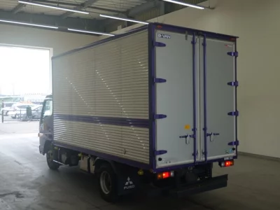 Mitsubishi Fuso Canter